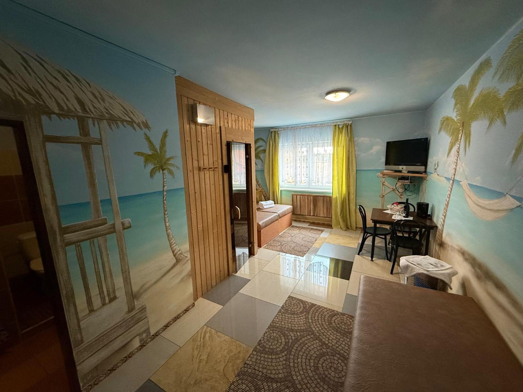 Wellness Club Villa Puclice Exterior photo