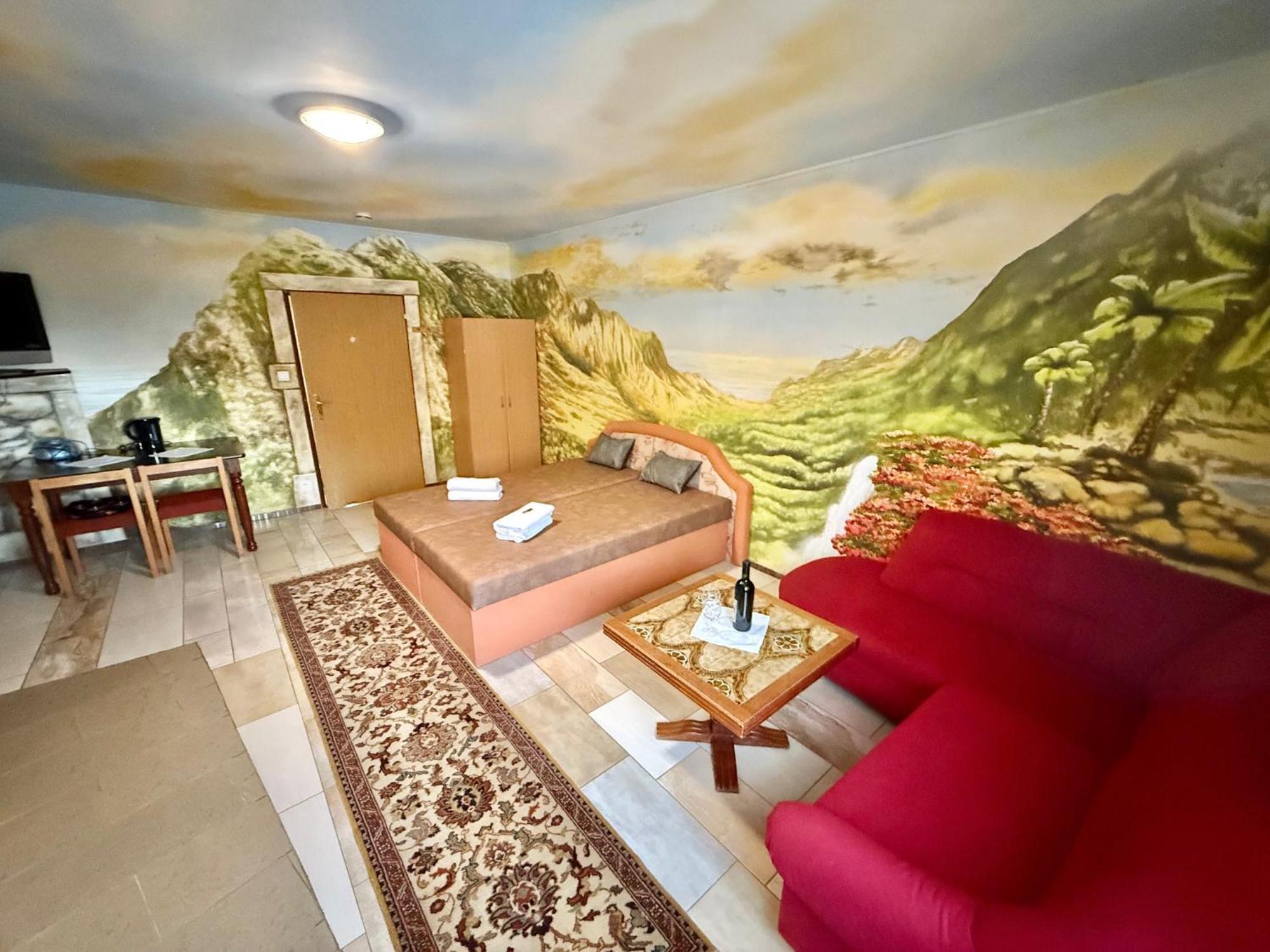 Wellness Club Villa Puclice Exterior photo